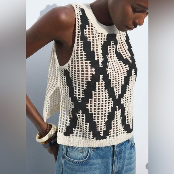 NEW Sleeveless Crochet Top in Black and Cream - Picture 1 of 7